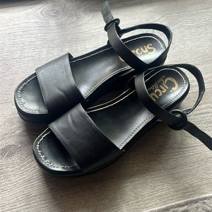 CIRCUS Sam Edelman Black Platform Sandal